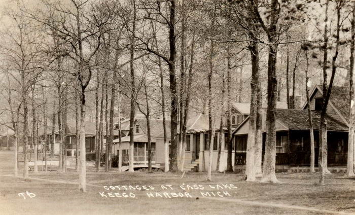 Cottages at Cass Lake - Old Photo (newer photo)